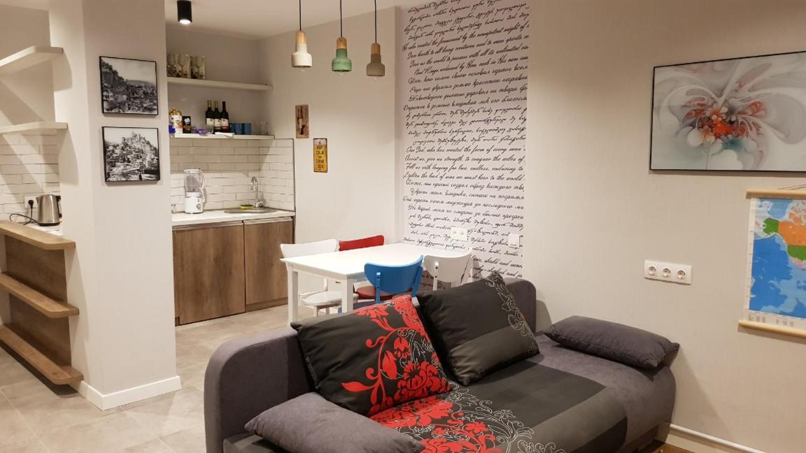 Your Home In Tbilisi: Cosy Stay In The Old City Εξωτερικό φωτογραφία