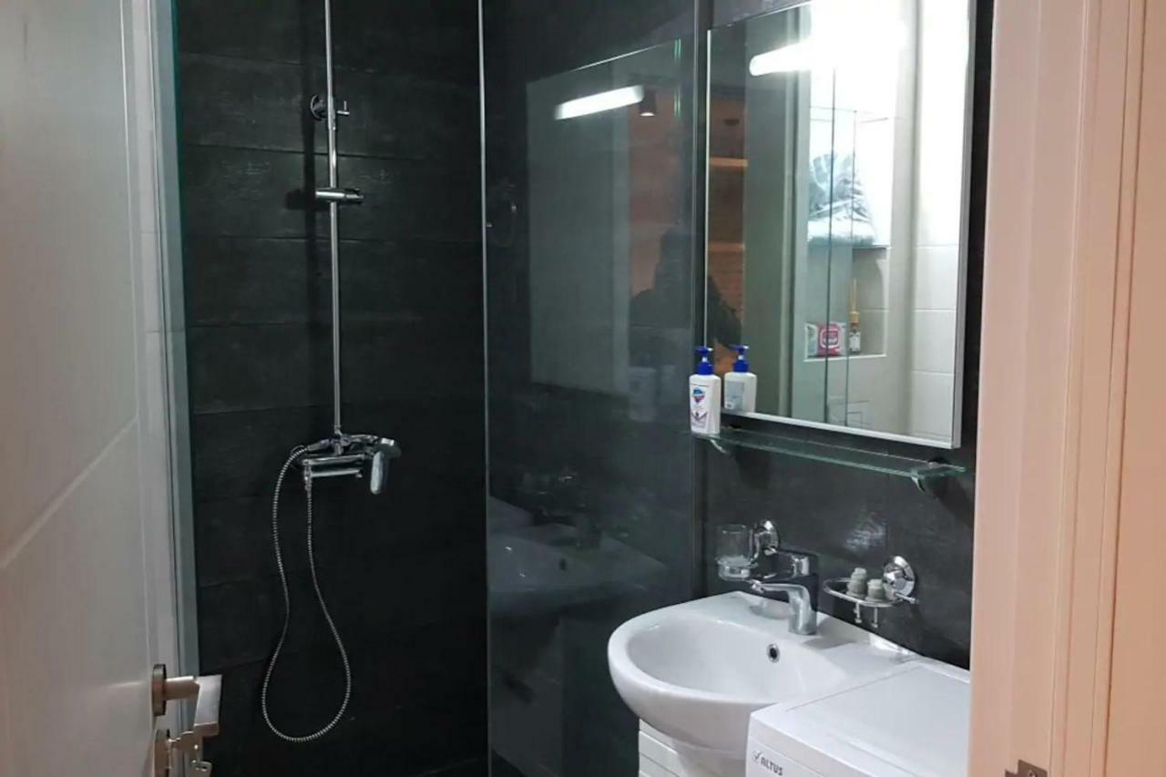 Your Home In Tbilisi: Cosy Stay In The Old City Εξωτερικό φωτογραφία